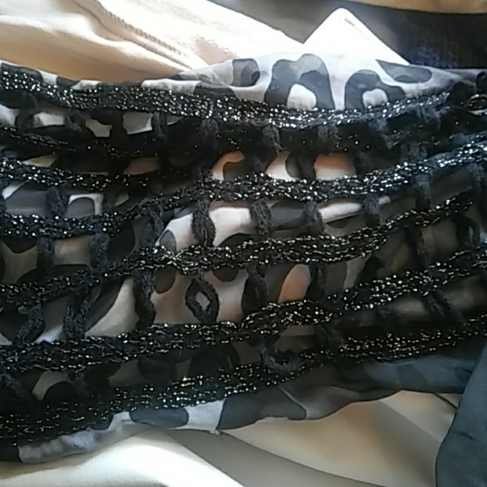 Infinity Scarf - Picture 3 of 3